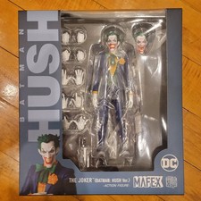 MAFEX No.142 MAFEX THE JOKER  BATMAN  HUSH Ver.  Medicom Toy PLUS MCFARLANE GUN
