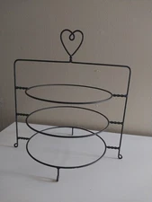 Metal 3 Tier Plate Holder Stand, Food Serving Rack 14" Tall with heart on top