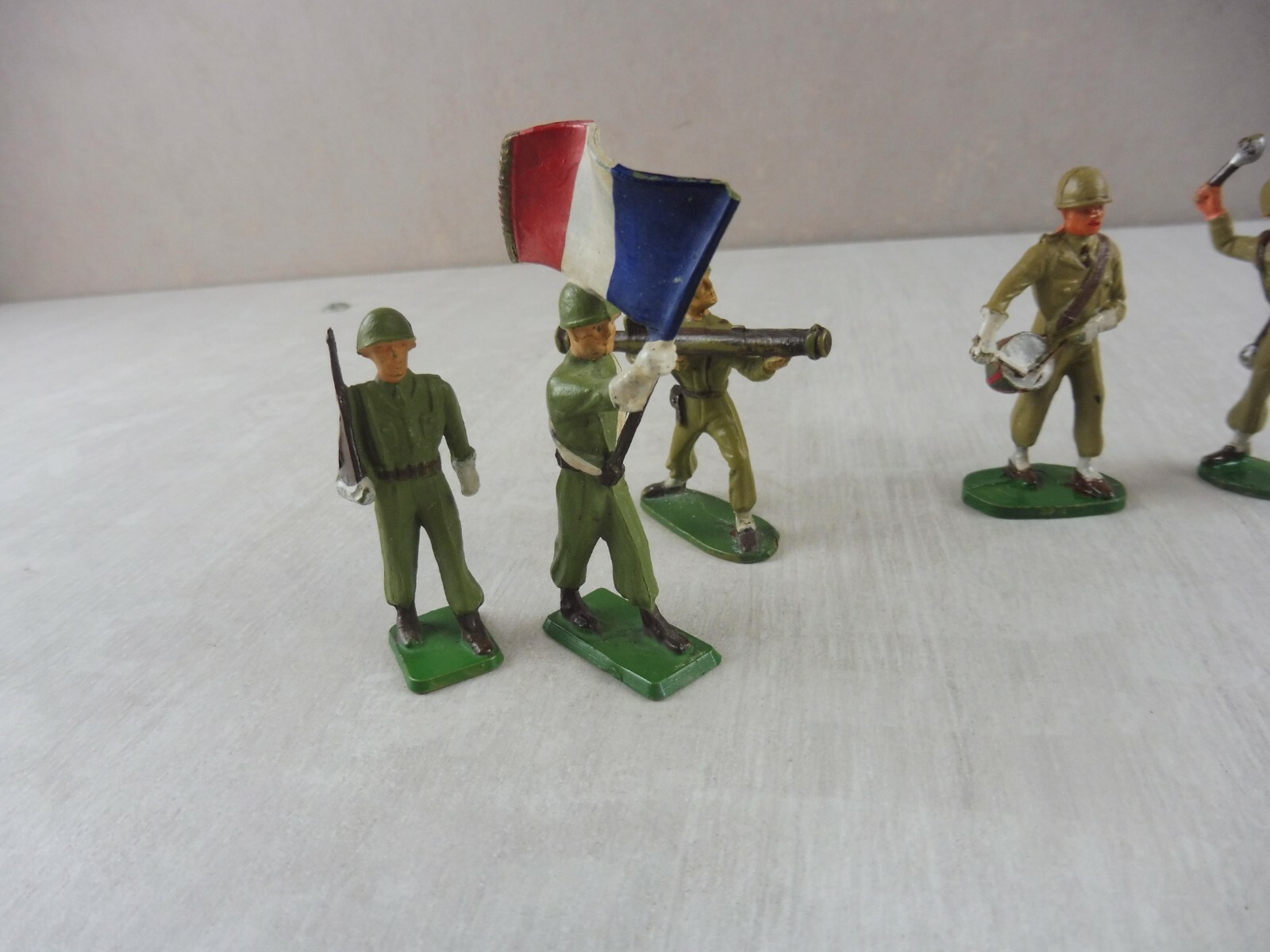 Lot De 15 Soldats Marins Français QUIRALU - Figurines Plastique 54 Mm (occasion)