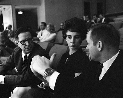 JAMES ELMS NEIL ARMSTRONG WITH VALERIE ANDERS APOLLO 8  8X10 NASA PHOTO (AA-643)
