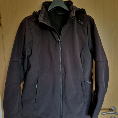 Damen Softshell Jacke schwarz Gr. XL  42 von CMP Kapuze abnehmbar = NEU-wertig !