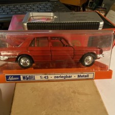Schuco Modell Mercedes-Benz 450 SE Red Diecast 1:43 Car Model