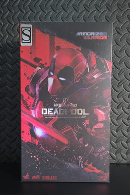 Hot Toys Armorized Deadpool Special Edition CMSO9-D42 - Complete w/Brown Shipper