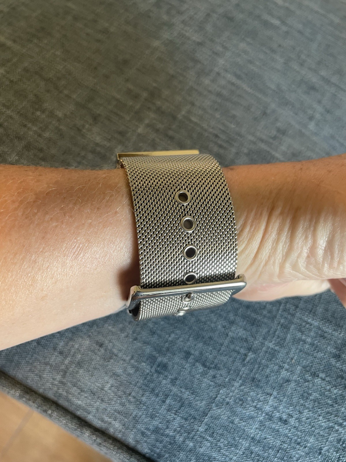 DKNY Watch - image 3