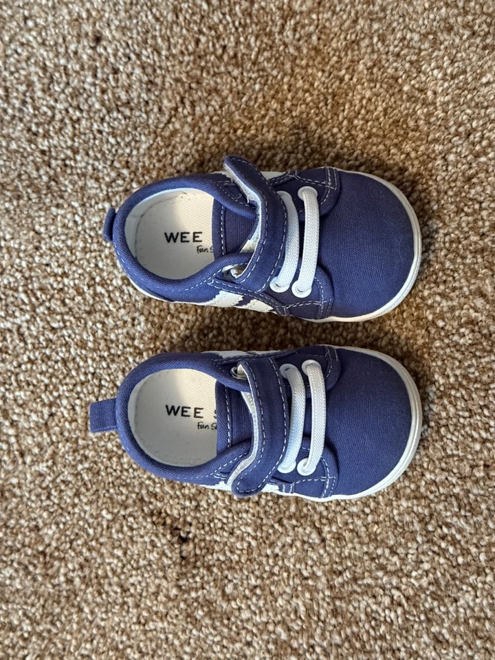 Zapato Tenis Infantil Wee Squeak Andy Azul Marino Talla 4 Foto 2 de 4