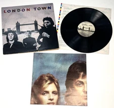 London Town by Wings Vinyl LP Record & Poster SW-11777 Capitol *Sleeve Damage*