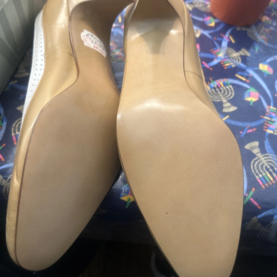 Tacones de salón vintage de cuero naturalizador para mujer talla 10 B Foto 4 de 4