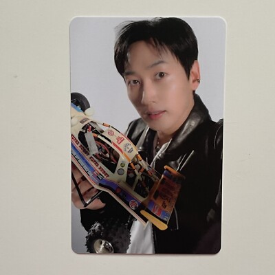 SMTOWN 2025 THE CULTURE, THE FUTURE Official Super Junior Eunhyuk Photocard