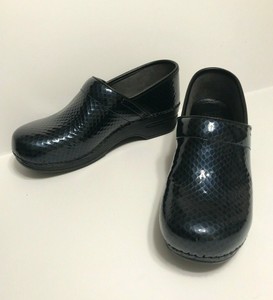 dansko xp size 40