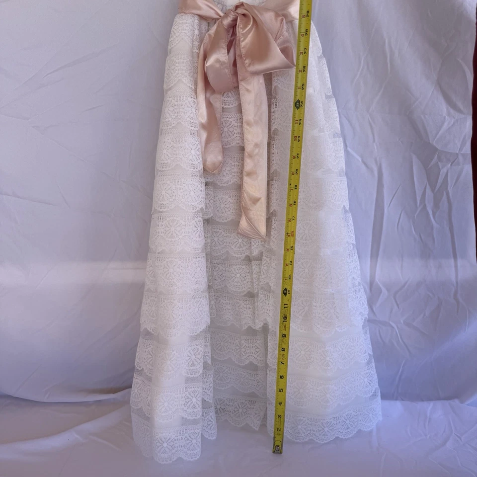 Vestido de encaje blanco vintage para niña Martha’s Miniatures We’re Fussy talla 7 Foto 3 de 4