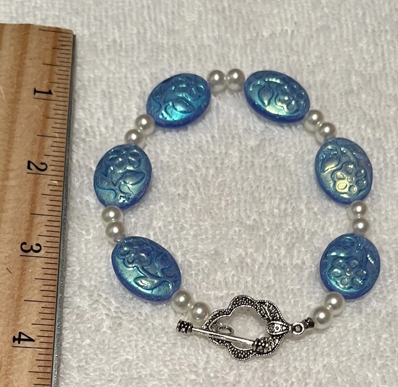 Zafiro AB Floral Cuentas de Vidrio Checo con Cuentas Blancas de 6mm Pulsera de 8 pulgadas Nuevo Hecho a Mano Foto 2 de 2