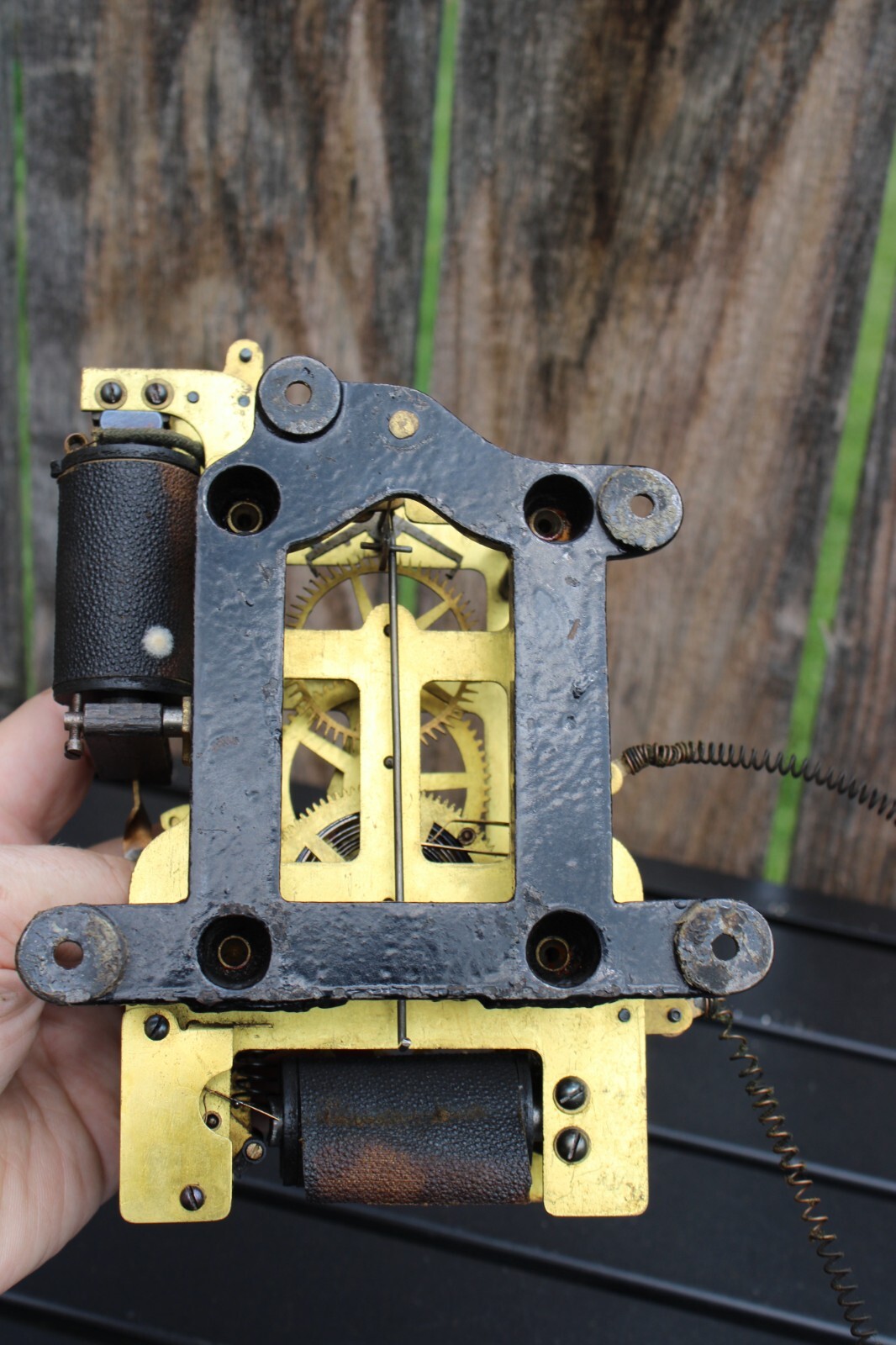self winding clock co. battery electric gallery wall clock movement
