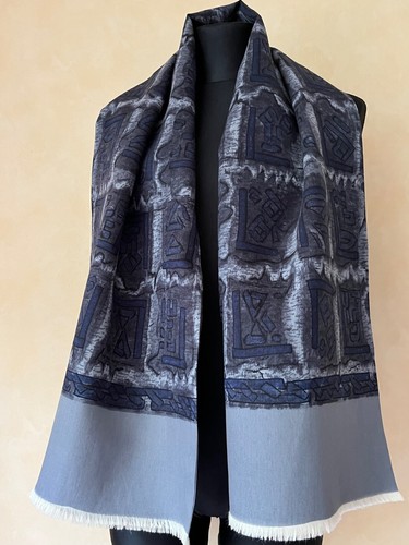 VTG men's scarf opera 2 ply wool and silk blend gray with blue patterns