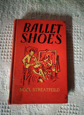 C128　Ballet Shoes  Noel Streatfeild  75th Anniversary Edition　洋書　ハードカバー BALLET SHOES - Noel Streatfeild - hc - 1937 | eBay