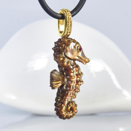 Seahorse Pendant Carved Bronze Mother of Pearl Gold Vermeil Sterling Silver 3.6g - Picture 3 of 13