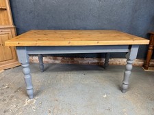 Vintage Farmhouse Pine Dining Table 4-6 Seater Legs Come Off 