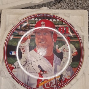 Mark McGwire St. Louis Cardinals Ceramic Collector Plate MLB Home Run 1998