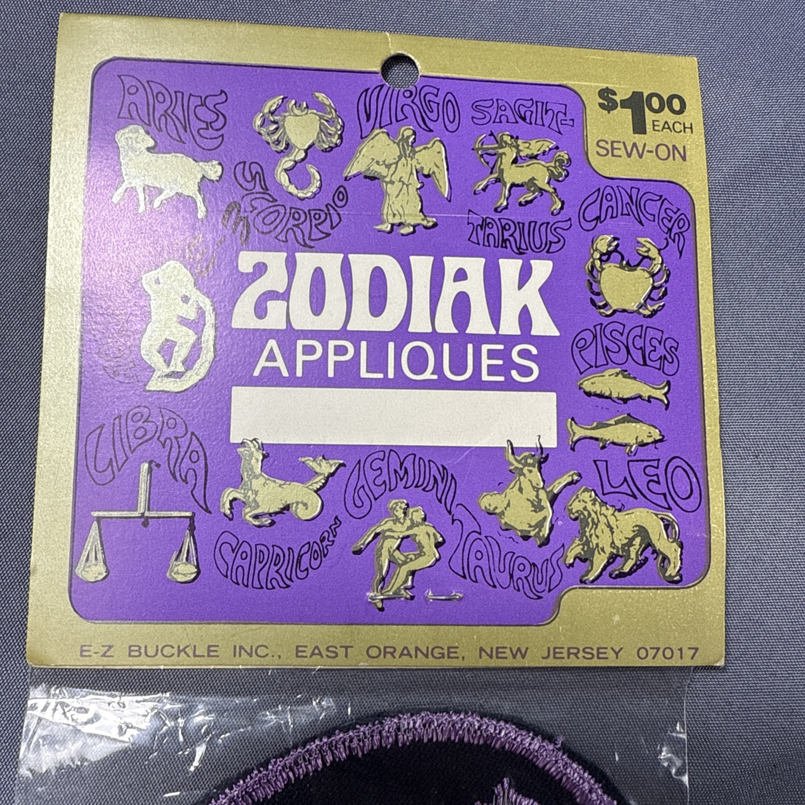 VINTAGE PATCH ZODIAC APPLIQUES AQUARIUS E-Z BUCKLES SEALED USA
