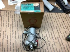 Nos White-Rogers 2504-204 Solenoid Gas Valve