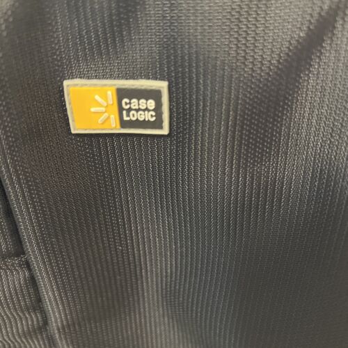 Case Logic DSLR Camera Bag Multiple Compartments “Good Preowned Condition” - Picture 2 of 11