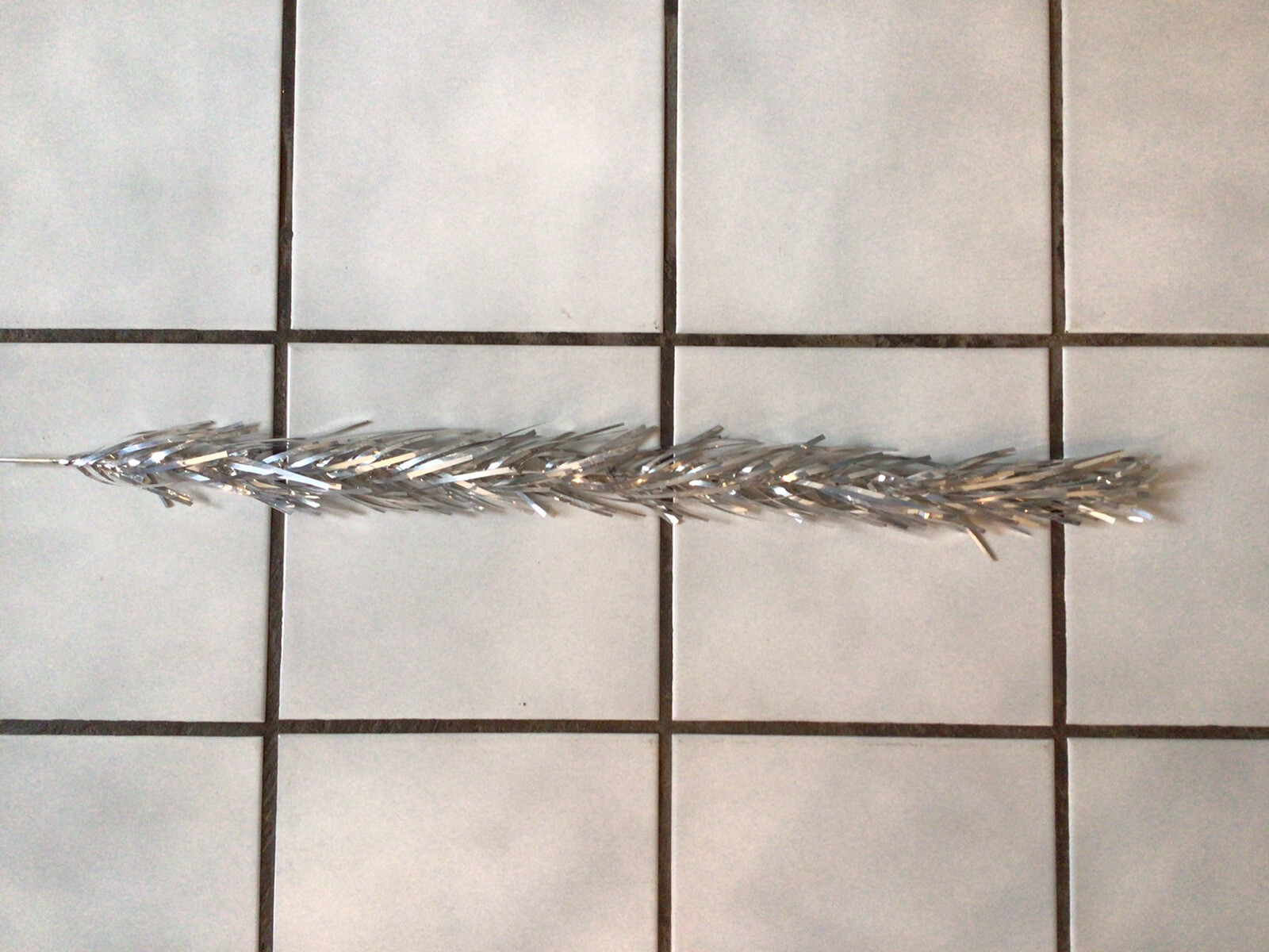 EVERGLEAM DELUXE 6 Ft 94 BRANCHES ALUMINUM CHRISTMAS TREE ROTATING BASE NICE! eBay