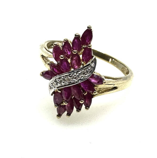 9ct Gold Ruby Ring Yellow Gold Ruby Diamond Ring … - image 1