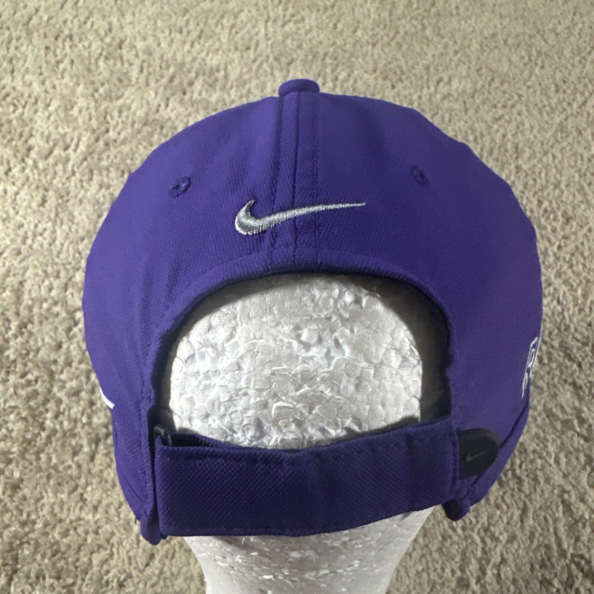 Nike 紫色 キャップ ADULT UNISEX Nike 紫色 キャップ ADULT UNISEX NIKE ナイキ キャップ 帽子