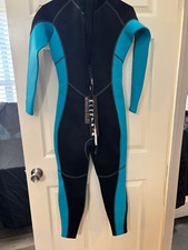 NEW Hevto Guardian Women's Size 2 3MM Neoprene Full Body Scuba Wetsuit