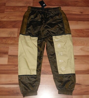 NWT Nike Women's Archive Remix Woven Pants Joggers OLIVE