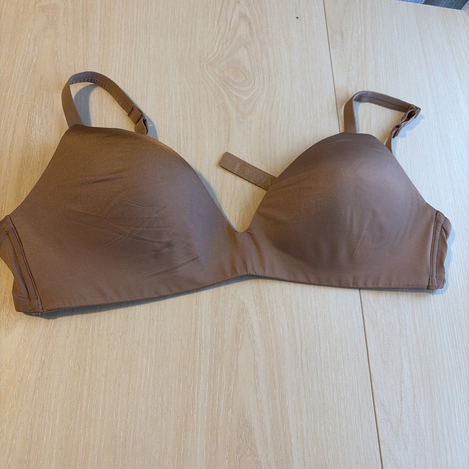 Skims Wireless Form Maternity T-shirt Demi Nursing Bra Size 34dd Sienna