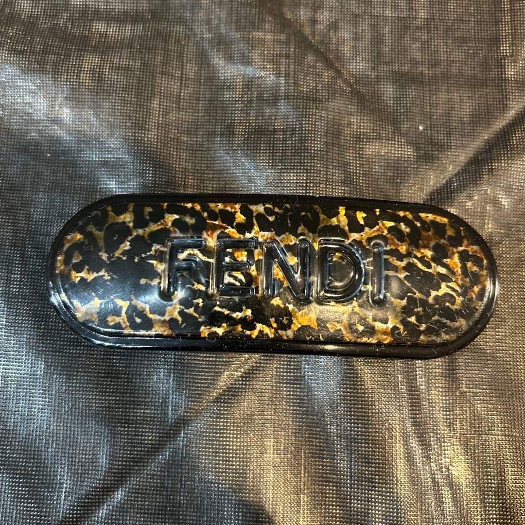 レア！FENDI バレッタ 【公式通販】
