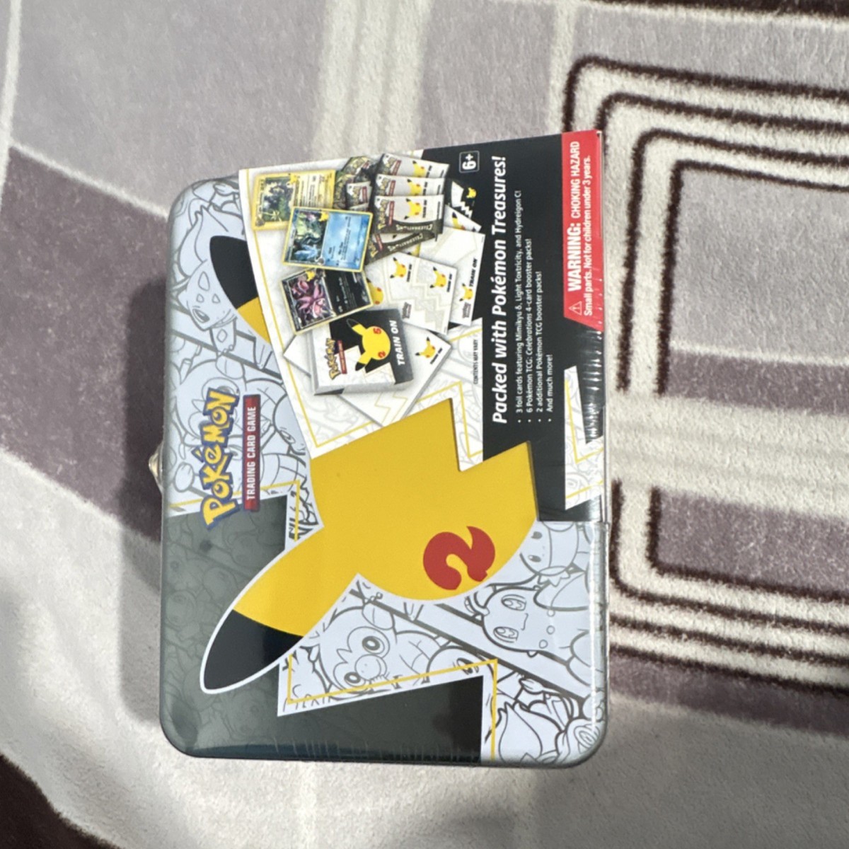 Pokémon TCG Celebrations Collector Chest 25th Anniversary Box
