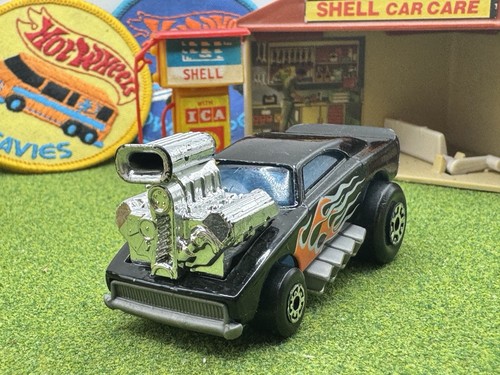 1995 Matchbox #41 Cosmic Blues Black Body Silver Base Orange Flames 1-75 - Picture 8 of 12