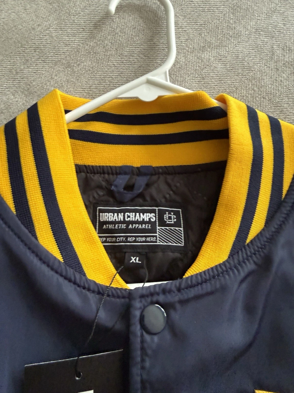 New NIL 2026 Mens Michigan Navy Championship Basketball Bomber Jacket  Size XL image 2