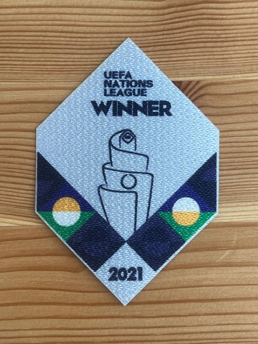 Pin's Drapeau France Euro 2012, Qualité émail, Badge Foot, Lot Neuf
