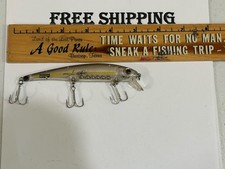 Fishing Lures Jerkbait SUSPENDING Bomber  Long A Tim Horton Signature Series