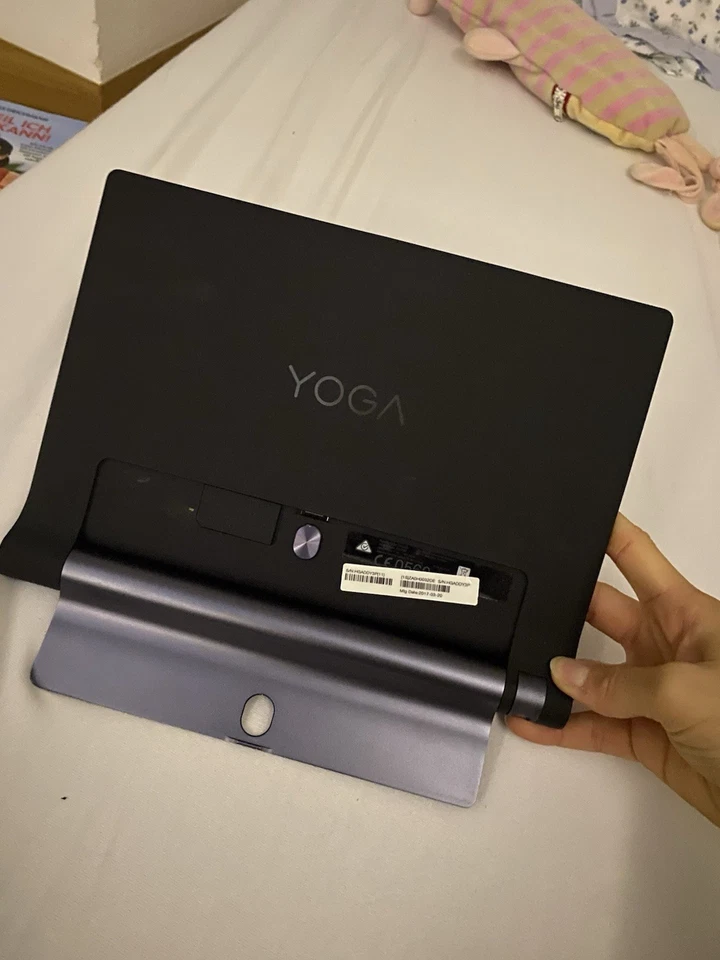 Lenovo Yoga Tab 3 10 32GB, WLAN + 4G (Entsperrt), 25,7 cm (10,1 Zoll) - Schwarz - Bild 3 von 4