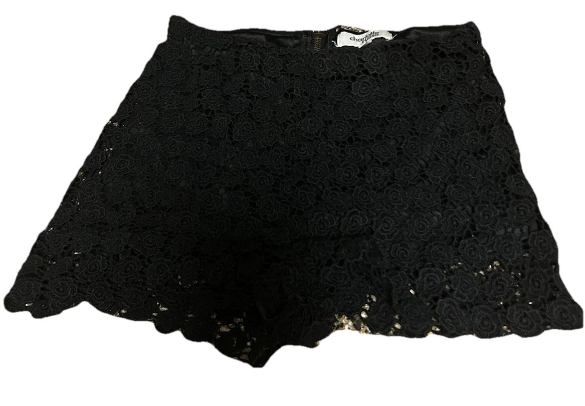 Short Femme Charlotte Russe Avec Dentelle - Taille S, 11 Pouces, Occasion Très Bon état
