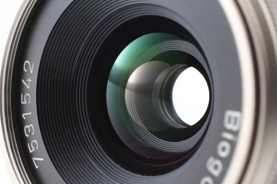 [Near MINT w/ Hood] Contax Carl Zeiss Biogon T* 28mm f/2.8 Lens G1 G2 From JAPAN - Image 2 of 4