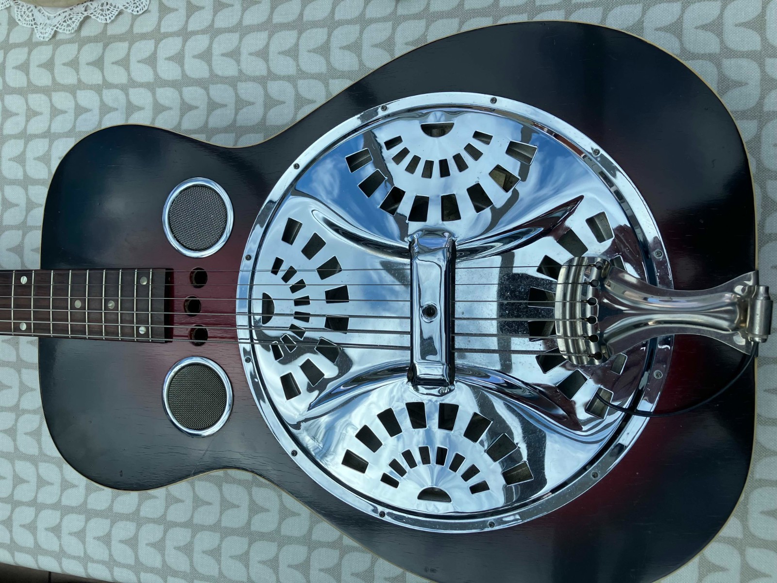 1971 OMI Dobro 60D Round Neck Resonator - Antique Lacquer 2