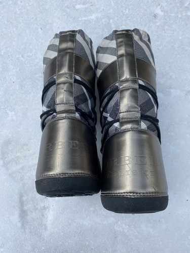 Burberry Damen Gunmetal Plaid Moon Boots 38-40 Größe 8-9 - Bild 6 von 14