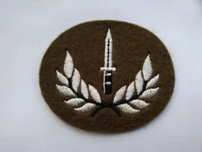 CLASS 1 INFANTRY SOLDIER NO 2 DRESS UNIFORM