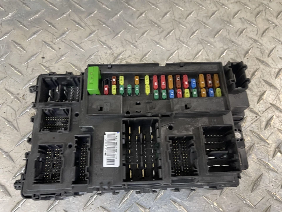 17 Ford Edge Multifunction Fuse Relay Control Unit HU5T15604BAJ Module 208-10D1 - Image 4 of 4