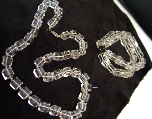 ESTATE 9mm SQUARE CRYSTAL BEADS-Vintage SET NECKLACE +2 STRAND BRACELET faceted - Picture 6 of 11