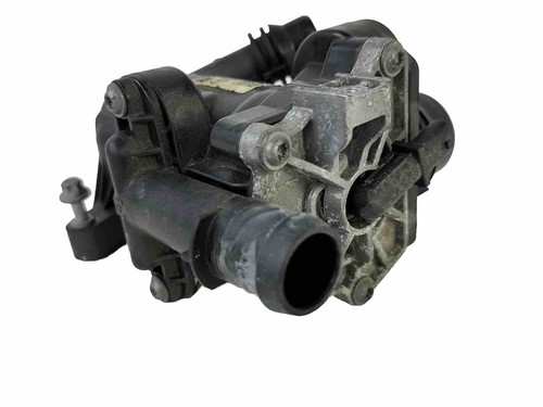 19-23 MERCEDES C300 W205 2.0 ENGINE THERMOSTAT WATER PUMP HOUSING OEM - Picture 5 of 8