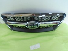 Genuine Kia Grille Assembly 86350-3E500 Kia Sorento 2006-2009 Black and Chrome