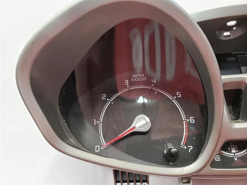 Ford Fiesta 2012-2013 velocímetro Speedo 58 k millas fabricante de equipos originales   Foto 2 de 4