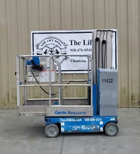 Electric Vertical Mast Lift 2013 Genie GR20 20' Manlift Skyjack JLG