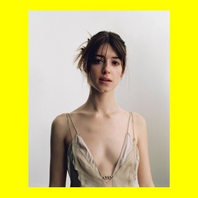 Daisy Edgar Jones - 8x10 Photo Printed At D Lab