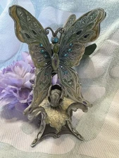 Sankyo Butterfly Music Box Figurine Enamel Rhinestone Metal C. 2000珐琅蝴蝶音乐盒 金属装饰